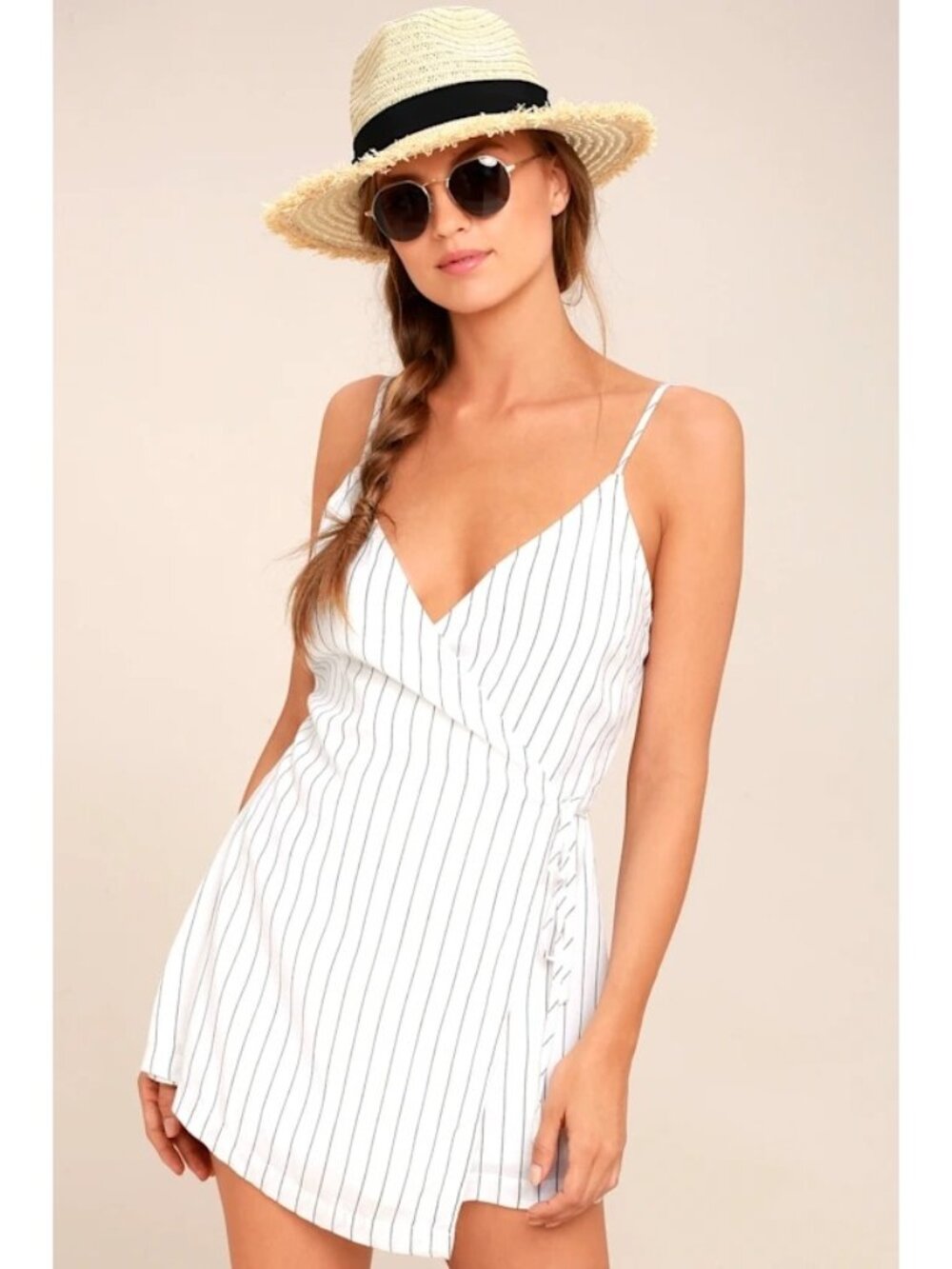 Lulus Romper Size Small Seashore White Striped Black Striped Wrap Tie Waist